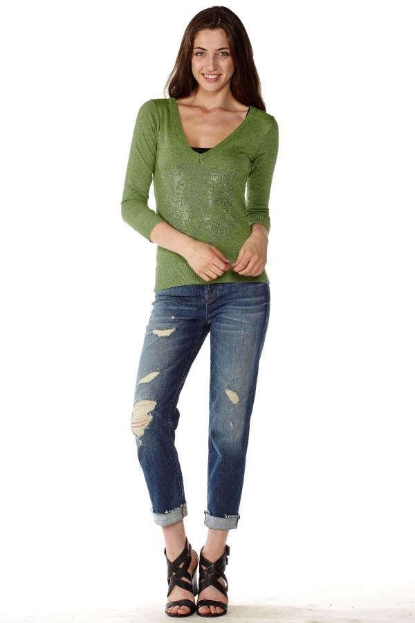 DINAMITMINTVNECKSWEATER