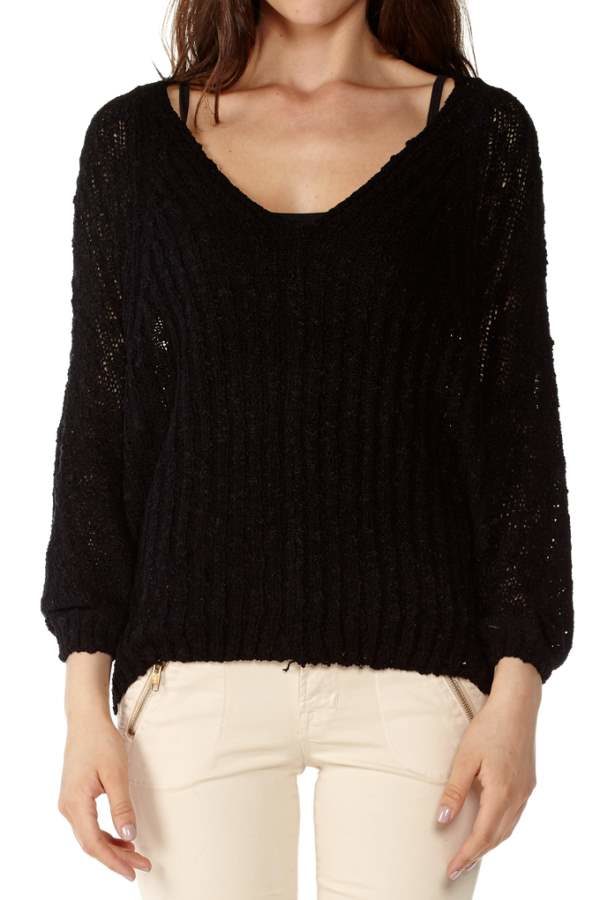 Black Batwing Pullover